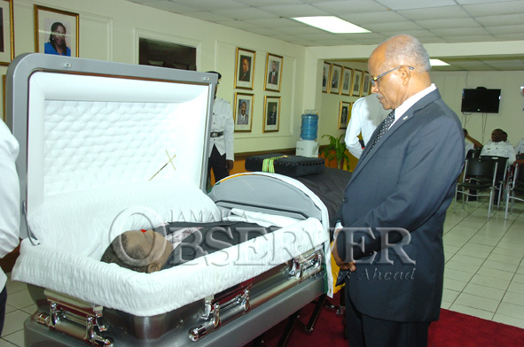 ROGER CLARKE BODY AT PNP HQ25