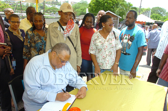 ROGER CLARKE BODY AT PNP HQ47